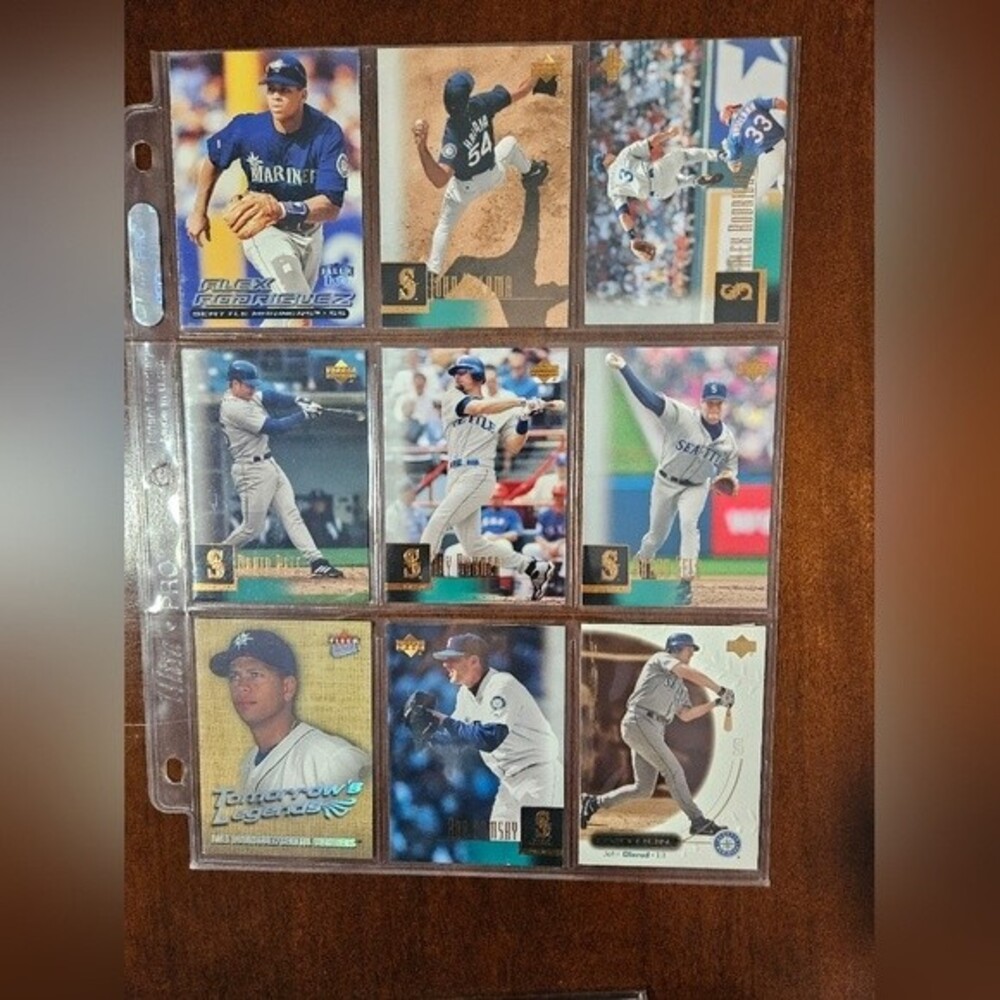 MLB Seattle Mariners Card Collection - Picture 2 of 6